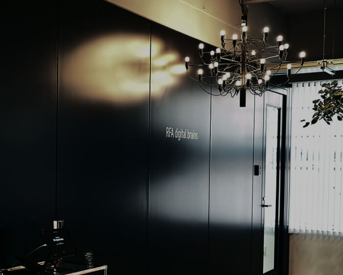 RFA digital brains エントランス